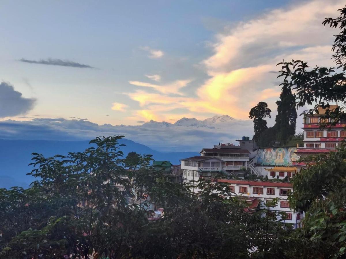 Mountain Chalet Νταρτζίλινγκ Εξωτερικό φωτογραφία